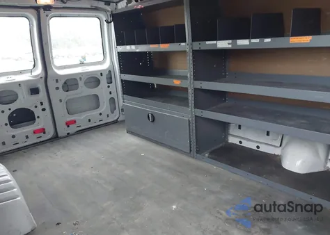 2012 Ford E-150 Commercial z USA, uszkodzony, nr VIN 1FTNE1EW3CDB13335